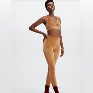 Velvet Brown Sports Bra and Leggings